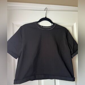 Black lululemon top